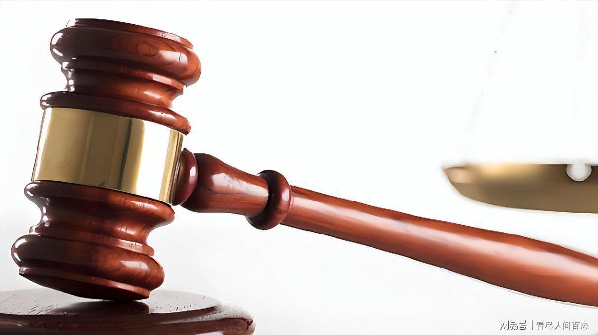 世界杯高清观看-英国王室丑闻升级，新证人爆料：安德鲁完事后，竟带她去白金汉宫