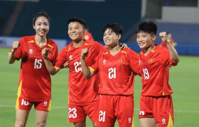 世界杯手机直播-女足亚洲杯 越南女足2-1绝杀印度女足 突显拼搏精神