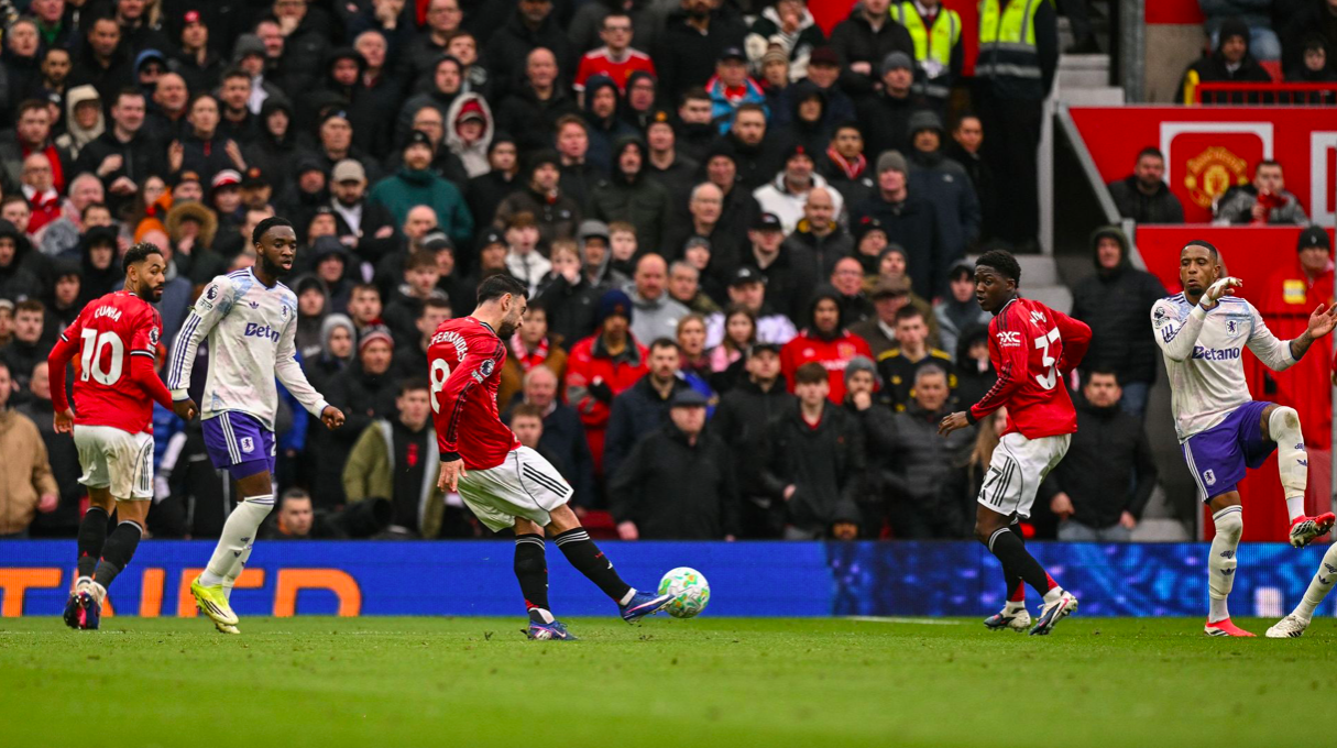 世界杯官网下载-1-3！输掉“6分之战” 5.5亿战舰7轮1胜仅拿5分 欧冠资格岌岌可危