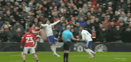 世界杯官网下载-1-3！输掉“6分之战” 5.5亿战舰7轮1胜仅拿5分 欧冠资格岌岌可危