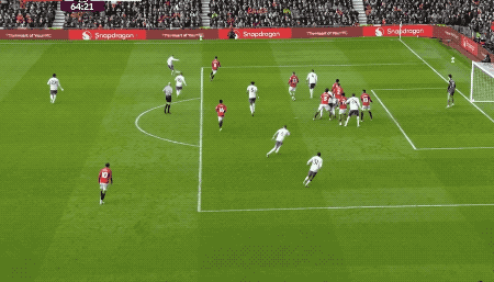 世界杯官网下载-1-3！输掉“6分之战” 5.5亿战舰7轮1胜仅拿5分 欧冠资格岌岌可危