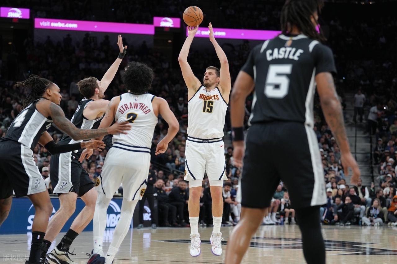 世界杯手机直播-湖人险胜掘金！5大功臣出炉，穆雷14中1，约基奇空砍历史第2神迹