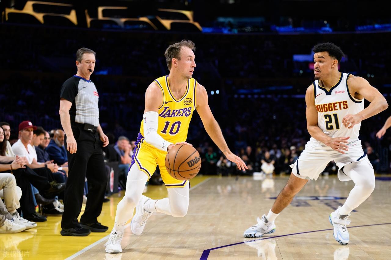 世界杯手机直播-湖人险胜掘金！5大功臣出炉，穆雷14中1，约基奇空砍历史第2神迹
